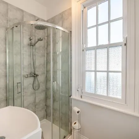Дом отдыха 2 Bed In Oc-s027